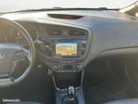 Kia Cee'd Ceed 1.6 CRDI 125 PREMIUM ( TOIT OUVRANT, SIÈGES ÉLECTRIQUES, GPS TACTILE ) - <small></small> 7.990 € <small>TTC</small> - #13