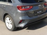 Kia Cee'd Ceed 1.6 CRDI MORE - <small></small> 17.950 € <small>TTC</small> - #40