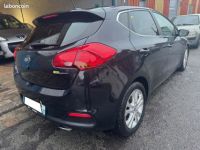 Kia Cee'd Ceed II 1.6 crdi Eco dynamic 110 cv (5cv ) crit'air 2 - <small></small> 7.590 € <small>TTC</small> - #2