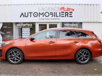 Kia Cee'd Ceed SW Ph2 1.5 T-GDI 160 GT Line DCT7 (Carplay,Caméra,Virtual Cockpit) - <small></small> 17.990 € <small>TTC</small> - #2