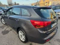 Kia Cee'd SW 1.6 CRDI 110CH ISG ACTIVE BUSINESS - <small></small> 8.490 € <small>TTC</small> - #2