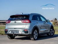 Kia Niro DE3 e-Niro EV 64kWh - 1 EIGENAAR - HISTORIEK - CAMERA - ZETELVENTILATIE - ADAPT. CRUISECONTROL - APPLE CARPLAY - KEYLESS GO - <small></small> 19.999 € <small>TTC</small> - #50