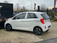 Kia Picanto 1.0i Capteurs arrières Eco Dynamics - <small></small> 4.990 € <small>TTC</small> - #3