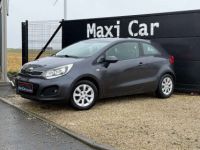 Kia Rio 1.1 CRDi 46.800 km Caméra de recul GPS - <small></small> 7.490 € <small>TTC</small> - #1