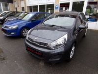 Kia Rio 1.1CRDI - <small></small> 5.750 € <small>TTC</small> - #1