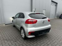 Kia Rio 1.2i World Edition -- GPS CAMERA GARANTIE 12 - <small></small> 9.990 € <small>TTC</small> - #4