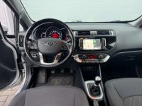 Kia Rio 1.2i World Edition -- GPS CAMERA GARANTIE 12 - <small></small> 9.990 € <small>TTC</small> - #10