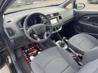 Kia Rio 1.4 CRDI STYLE 3P - <small></small> 7.990 € <small>TTC</small> - #4