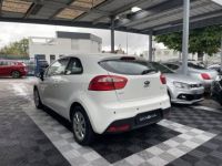 Kia Rio 1.4L 109 Style - 3P - <small></small> 6.990 € <small>TTC</small> - #4