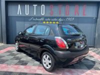 Kia Rio 1.6 EX BA - <small></small> 6.990 € <small>TTC</small> - #4