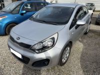 Kia Rio III 1.2 85ch Style 5p - <small></small> 8.990 € <small>TTC</small> - #2