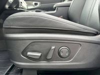 Kia Sorento 1.6 T-GDi Hybride Rechargeable 265 ch 7pl 4x4 BVA6 Premium - <small></small> 49.980 € <small>TTC</small> - #16