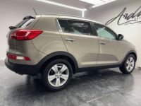 Kia Sportage 1.7 CRDi 2WD TOIT OUV SIEGE CHAUFF AV+AR 1ER PROP - <small></small> 7.950 € <small>TTC</small> - #16