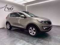 Kia Sportage 1.7 CRDi 2WD TOIT OUV SIEGE CHAUFF AV+AR 1ER PROP - <small></small> 7.950 € <small>TTC</small> - #19