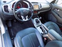 Kia Sportage III 1.6 GDi 135ch ISG Premium 4X2 - <small></small> 12.990 € <small>TTC</small> - #9