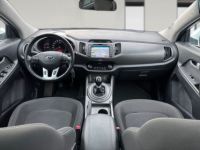 Kia Sportage III 1.7 CRDI 115 PREMIUM 2WD Toit ouvrant électrique GPS CAMERA - <small></small> 10.990 € <small>TTC</small> - #5