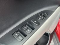 Kia Stonic 1.6 CRDi 110 ch Launch Edition - <small></small> 14.490 € <small>TTC</small> - #18