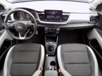 Kia Stonic (2) 1.0 T-GDI 120 MHEV LAUNCH EDITION - <small></small> 14.990 € <small>TTC</small> - #16