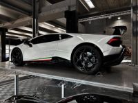 Lamborghini Huracan HURACÁN PERFORMANTE V10 5.2 – Bianco Monocerus - <small></small> 295.000 € <small></small> - #4
