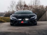 Lamborghini Huracan Huracán Sterrato 1 of 1499 Lift Alcantara 19 - <small></small> 299.000 € <small>TTC</small> - #2