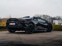 Lamborghini Huracan Huracán Sterrato 1 of 1499 Lift Alcantara 19 - <small></small> 299.000 € <small>TTC</small> - #6