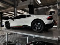 Lamborghini Huracan PERFORMANTE V10 5.2 – Bianco Monocerus - <small></small> 285.000 € <small></small> - #4