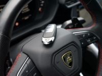 Lamborghini Urus 1ère Main France - Toit Pano. - Bang & Olufsen 3D - Révisée 2023 - Gar. Constructeur 05/2024 + Gar. 12 Mois - <small></small> 259.850 € <small>TTC</small> - #18