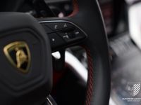 Lamborghini Urus 4.0 V8 650ch Toit Panoramique/Anima/B&O/Massage/Caméra 360°/22 Première main Garantie 12 mois - <small></small> 252.000 € <small>TTC</small> - #18