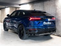 Lamborghini Urus V8 4.0 650 - <small>A partir de </small>3.490 EUR <small>/ mois</small> - #12