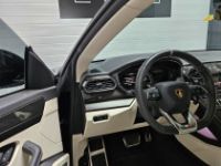 Lamborghini Urus V8 650 - <small></small> 299.000 € <small>TTC</small> - #17