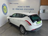 Lancia Delta 1.6 MULTIJET 120 16V DPF SELECTRONIC GOLD - <small></small> 9.490 € <small>TTC</small> - #4