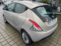 Lancia Ypsilon 0.9i - 8V TURBO TWINAIR - <small></small> 5.990 € <small>TTC</small> - #5