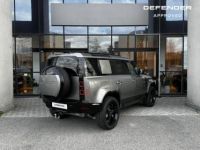 Land Rover Defender 110 2.0 P300e X-Dynamic HSE - <small></small> 110.900 € <small>TTC</small> - #2