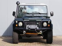 Land Rover Defender 110 5 door 2495cc 4 cilinder 122 bhp TD5 - <small></small> 55.400 € <small>TTC</small> - #17