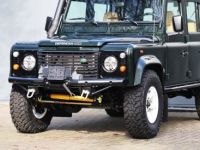 Land Rover Defender 110 5 door 2495cc 4 cilinder 122 bhp TD5 - <small></small> 55.400 € <small>TTC</small> - #19