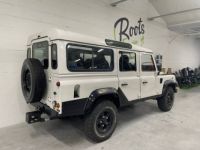 Land Rover Defender 110 Crew cab E Mark IV - <small></small> 34.490 € <small>TTC</small> - #2