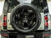 Land Rover Defender 110 D250 SE Trekhaak Panodak Black Pack 360° - <small></small> 82.990 € <small>TTC</small> - #51