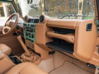 Land Rover Defender 110 TD4 *Grasmere Green* - <small></small> 89.900 € <small>TTC</small> - #9