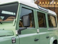 Land Rover Defender 110 TD4 *Grasmere Green* - <small></small> 89.900 € <small>TTC</small> - #45