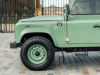 Land Rover Defender 110 TD4 *Grasmere Green* - <small></small> 89.900 € <small>TTC</small> - #47