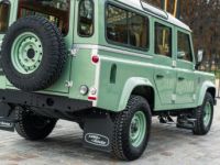 Land Rover Defender 110 TD4 *Grasmere Green* - <small></small> 89.900 € <small>TTC</small> - #59