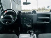 Land Rover Defender 2.2 Turbo - 1st owner - Full JLR Service history - <small></small> 42.900 € <small>TTC</small> - #14