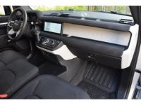 Land Rover Defender 90 3.0 D200 MHEV - BVA II 90 HARD TOP . - <small></small> 49.900 € <small>TTC</small> - #4