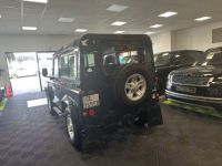 Land Rover Defender 90 TD4  - <small></small> 35.900 € <small>TTC</small> - #18