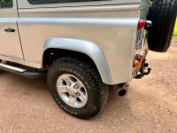 Land Rover Defender 90 TD5 - <small></small> 27.900 € <small>TTC</small> - #40