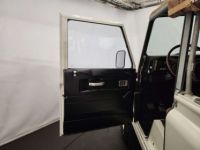 Land Rover Defender 90 TDS - <small></small> 43.500 € <small>TTC</small> - #22