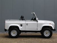 Land Rover Defender 90 V8 3.5L V8 producing 140 bhp - <small></small> 68.500 € <small>TTC</small> - #5