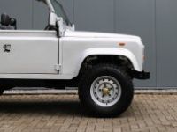 Land Rover Defender 90 V8 3.5L V8 producing 140 bhp - <small></small> 68.500 € <small>TTC</small> - #10