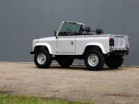 Land Rover Defender 90 V8 3.5L V8 producing 140 bhp - <small></small> 68.500 € <small>TTC</small> - #30