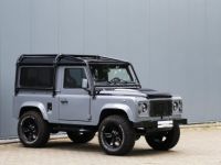 Land Rover Defender 90 V8 Urban 4.6L V8 producing 230 bhp - <small></small> 118.000 € <small>TTC</small> - #19